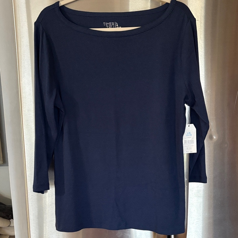 Time and Tru Women's Navy Long Sleeve Top